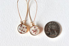 Load image into Gallery viewer, Gold Pink Bud Circle Earrings